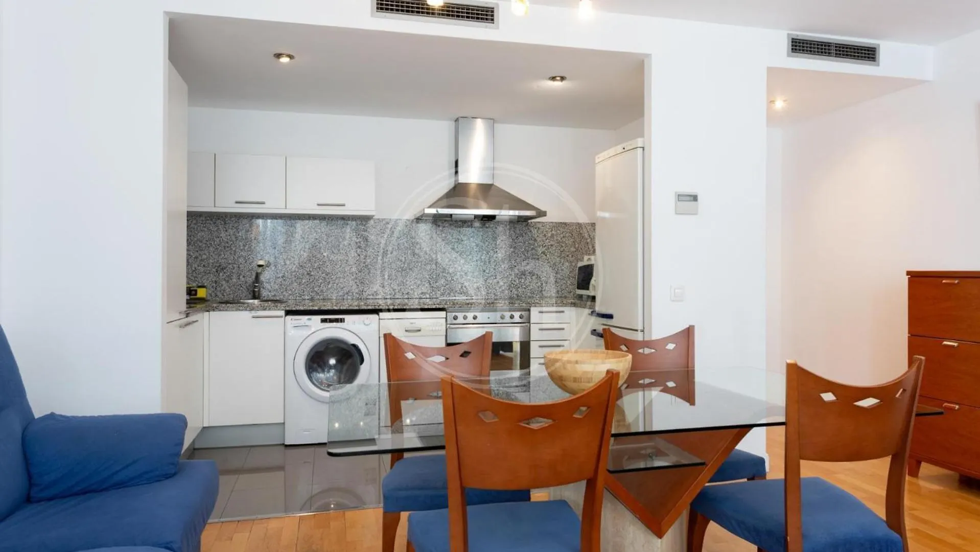 Comodo Apartamento En Rambla Cataluna Barcelona 0*,  Spanien