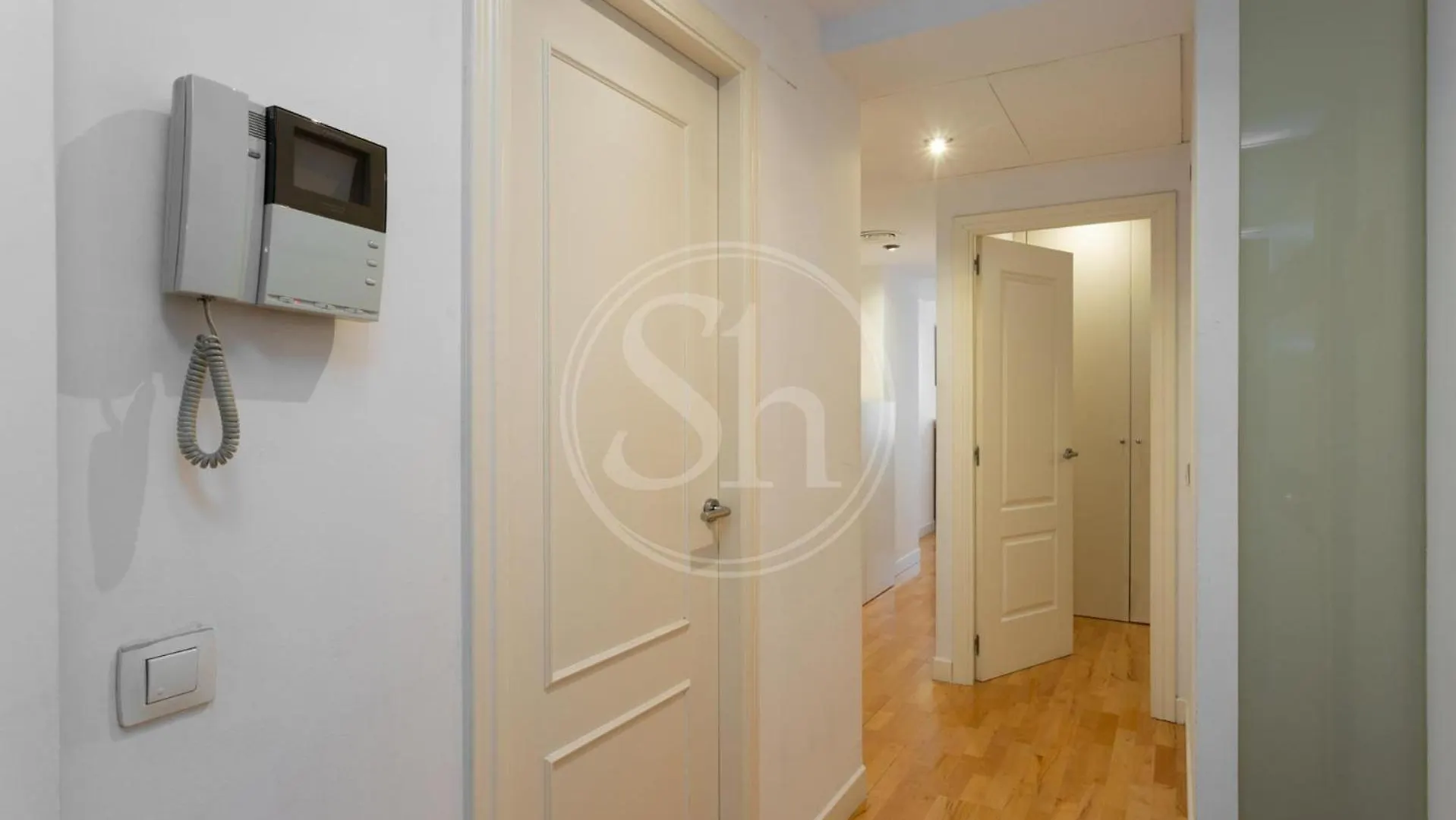 Lejlighed Comodo Apartamento En Rambla Cataluna Barcelona Spanien